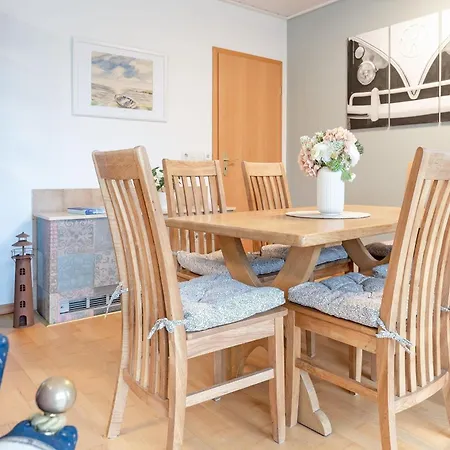 Holiday home Nicoelchens Ferienbude
